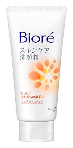Kao Biore Face Wash Rich Moist Moisture
